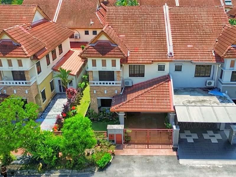 Semi-Detached House for Sale in Bandar Nusaputra (Puchong) - Yasmin Sulaiman - Exterior - PropertyGuru.com.my