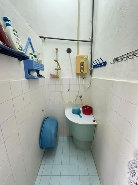Rumah Teres 1 Tingkat untuk Dijual di Alma (Bukit Mertajam) - Yeoh . - Bathroom - PropertyGuru.com.my