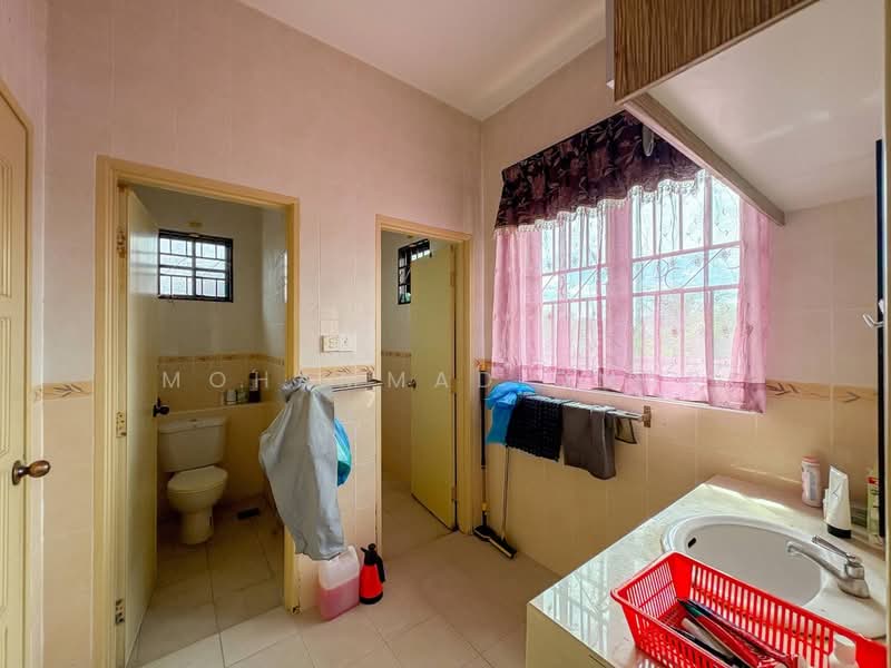 Rumah Berkembar untuk Dijual di Taman Taming Maju (Cheras) - Mohammad Omar - PropertyGuru.com.my