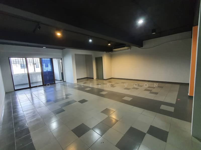 Kedai untuk Dijual di Taman Molek (Johor Bahru) - Pooi Leen Voon - PropertyGuru.com.my