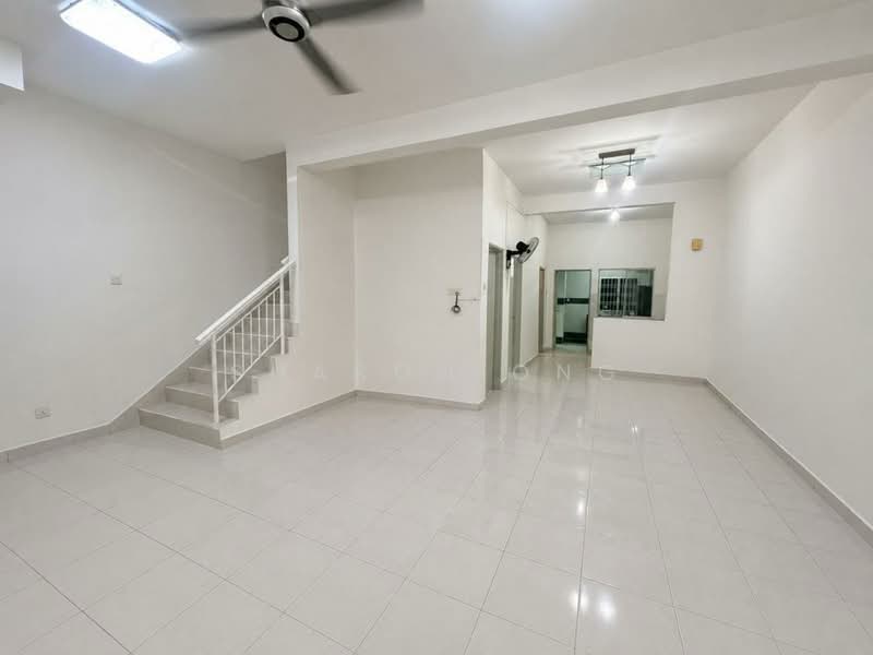 Rumah Teres 2 Tingkat untuk Dijual di Johor Bahru (Johor) - Sharon Ong - Living Room - PropertyGuru.com.my