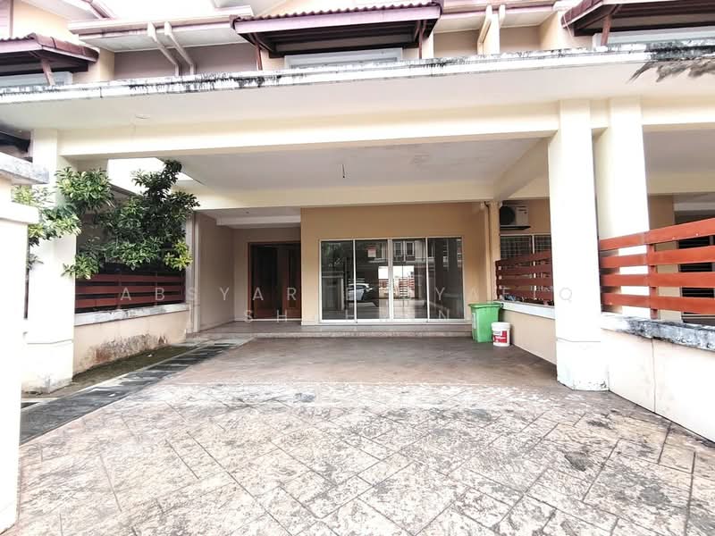 2-storey Terraced House for Sale in Denai Alam (Shah Alam) - Absyarie Syafiq Shahrin - Exterior - PropertyGuru.com.my