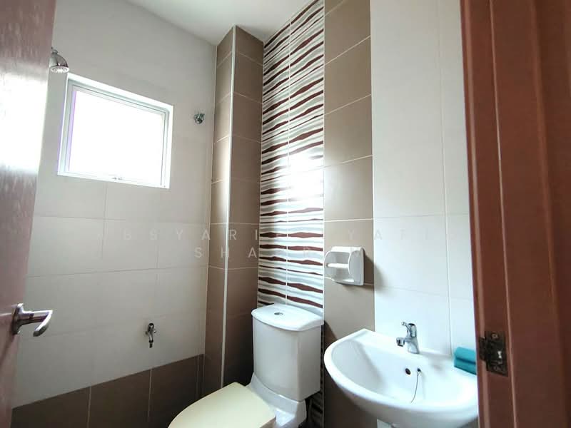 2-storey Terraced House for Sale in Denai Alam (Shah Alam) - Absyarie Syafiq Shahrin - Bathroom - PropertyGuru.com.my
