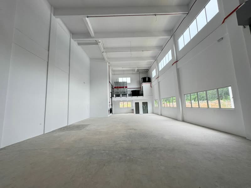 Factory for Sale in Bandar Tun Razak (Cheras) - Jenny Yee - Interior - PropertyGuru.com.my