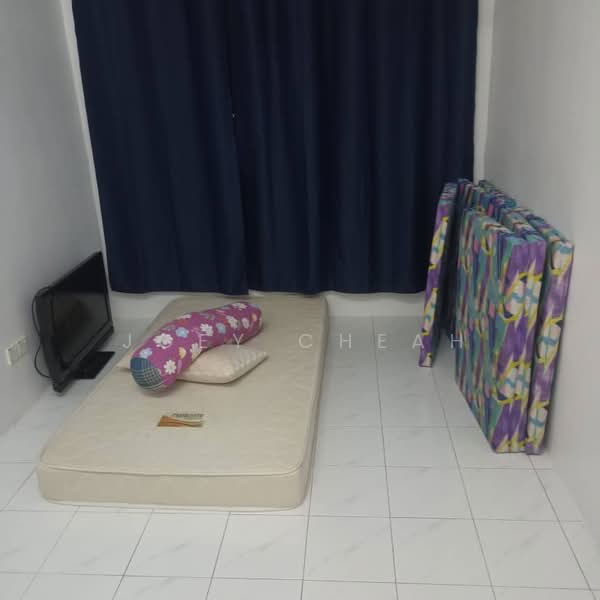 Pangsapuri untuk Disewa di The Rise Collection 2 - Joey Cheah - Bedroom - PropertyGuru.com.my