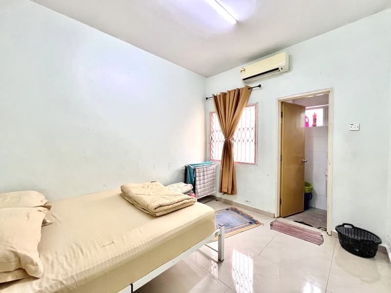 Rumah Teres untuk Dijual di Shah Alam (Selangor) - Alif Saad - PropertyGuru.com.my