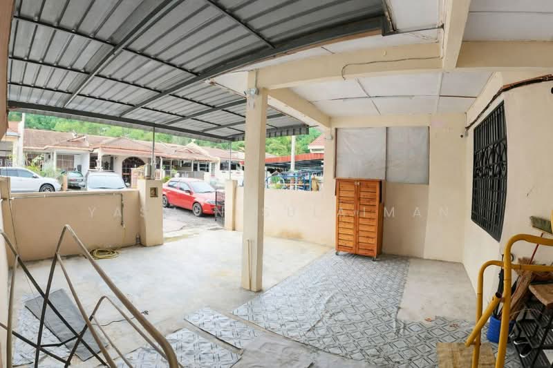 Rumah Teres 1-Tingkat untuk Dijual di Taman Seruling (Kuala Kubu Bharu) - Yasmin Sulaiman - Exterior - PropertyGuru.com.my