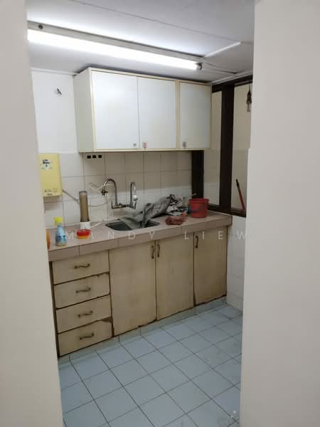 Pangsapuri untuk Dijual di Saujana Damansara - Mandy Liew - Kitchen - PropertyGuru.com.my