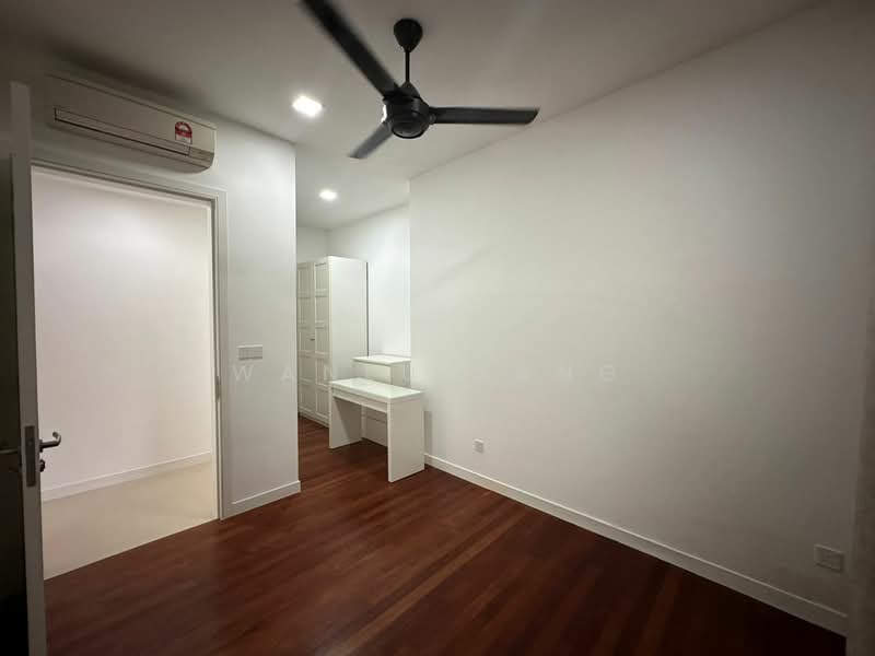 Condominium for Sale at Pavilion Hilltop - Wanlu Sang - Bedroom - PropertyGuru.com.my