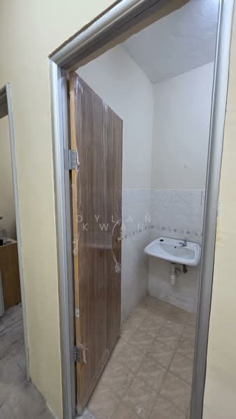 Pangsapuri untuk Dijual di Pandan Heights Condominium - Dylan Kwan - PropertyGuru.com.my