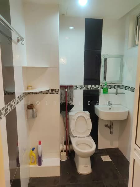 Condominium for Rent at D'Piazza - Joey Cheah - Bathroom - PropertyGuru.com.my