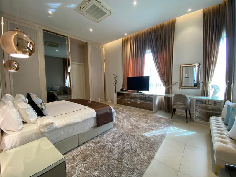Bungalow for Sale in Taman Equine (Seri Kembangan) - Jia Le - PropertyGuru.com.my