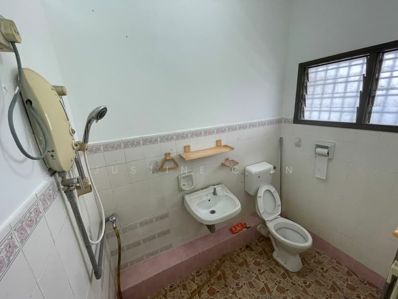 2-storey Terraced House for Sale in Ipoh (Perak) - Justine Chin - Bathroom - PropertyGuru.com.my