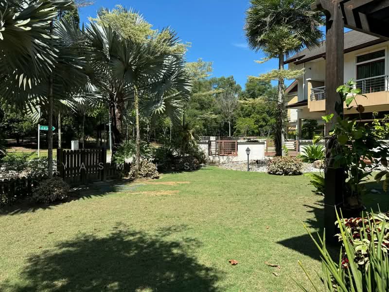 Rumah Berkembar untuk Dijual di Bukit Jelutong (Shah Alam) - Yasmin Sulaiman - Exterior - PropertyGuru.com.my