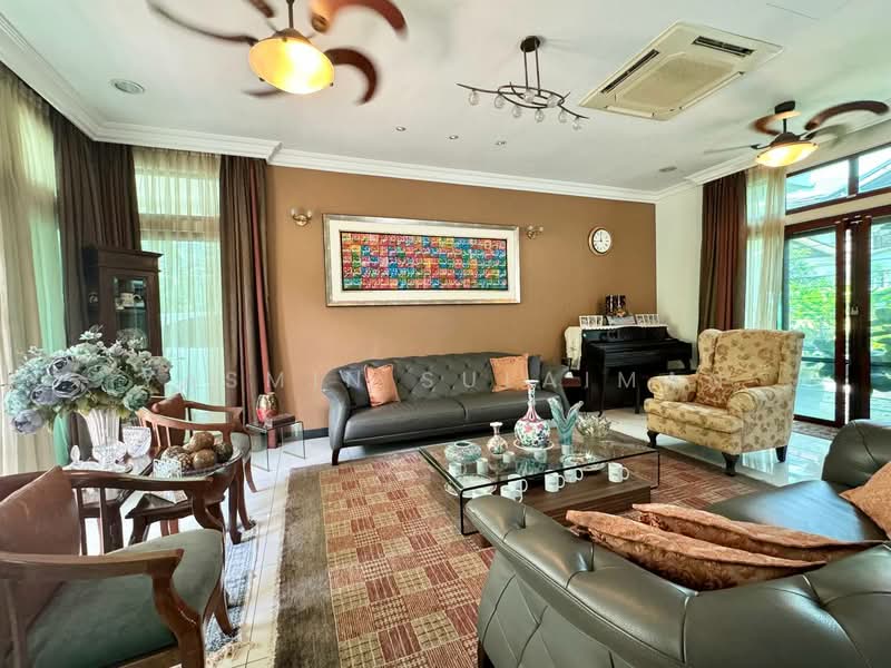 Rumah Berkembar untuk Dijual di Bukit Jelutong (Shah Alam) - Yasmin Sulaiman - Living Room - PropertyGuru.com.my