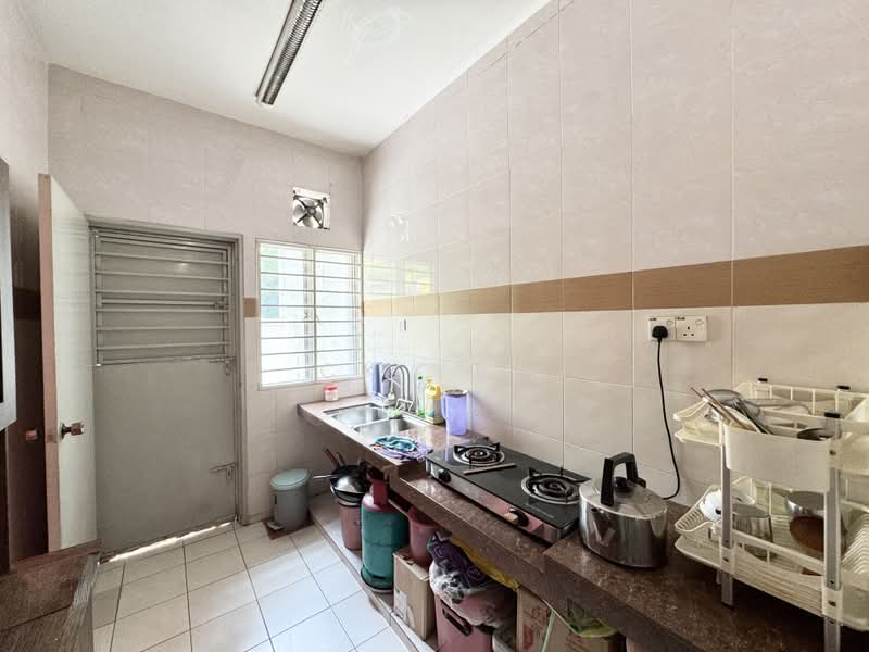 3-storey Terraced House for Sale in Taman Esplanad (Bukit Jalil) - CK Yee - PropertyGuru.com.my