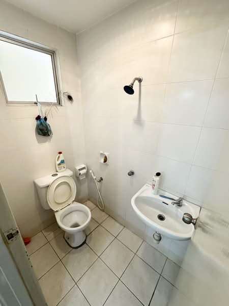3-storey Terraced House for Sale in Taman Esplanad (Bukit Jalil) - CK Yee - PropertyGuru.com.my