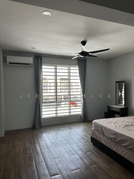 2-storey Terraced House for Rent in Cybersouth (Dengkil) - Jeevan Selva Kumar - Bedroom - PropertyGuru.com.my