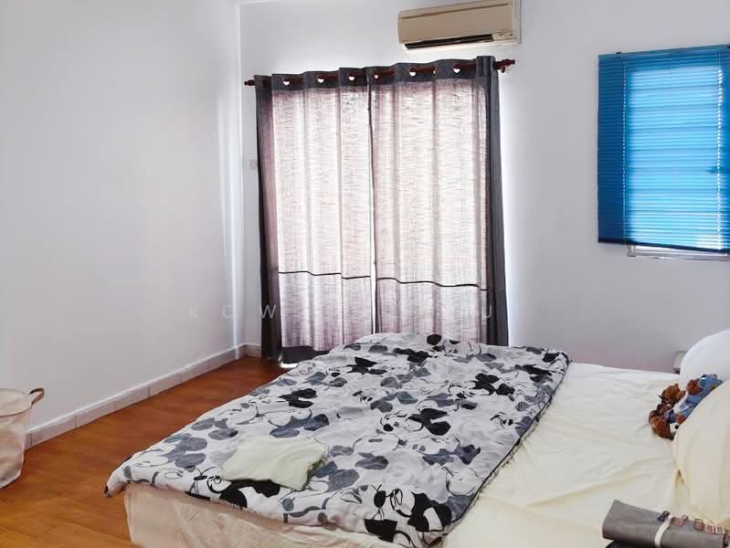 Rumah Teres 2 Tingkat untuk Dijual di TAMAN PUCHONG UTAMA (Puchong) - Kow Tze Fui - Bedroom - PropertyGuru.com.my
