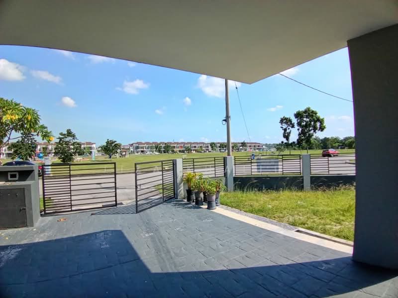 Rumah Teres 2 Tingkat untuk Dijual di Sepang (Selangor) - Liza Khalid - PropertyGuru.com.my