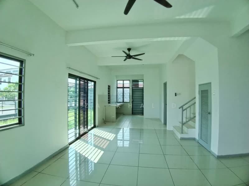 Rumah Teres 2 Tingkat untuk Dijual di Sepang (Selangor) - Liza Khalid - PropertyGuru.com.my