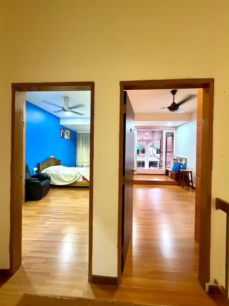 Rumah Teres untuk Dijual di Taman Kluang Barat (Kluang) - Cassie Chin - Bedroom - PropertyGuru.com.my