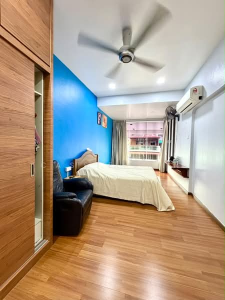 Rumah Teres untuk Dijual di Taman Kluang Barat (Kluang) - Cassie Chin - Bedroom - PropertyGuru.com.my