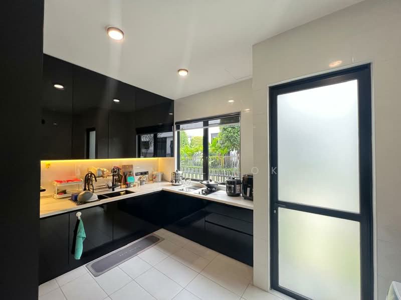 Semi-Detached House for Sale in Eco Ardence (Setia Alam) - Daniel Kok - Kitchen - PropertyGuru.com.my