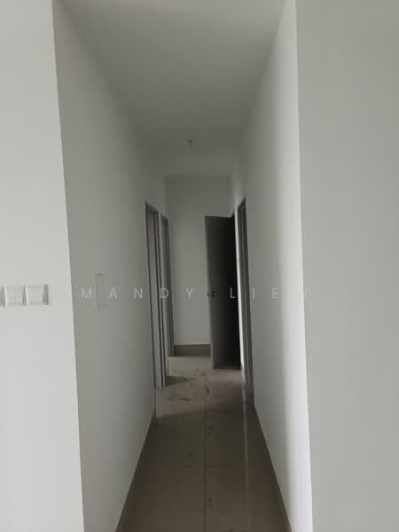 Servis Apartment untuk Dijual di M Suite @ Desa Park North - Mandy Liew - Corridor - PropertyGuru.com.my