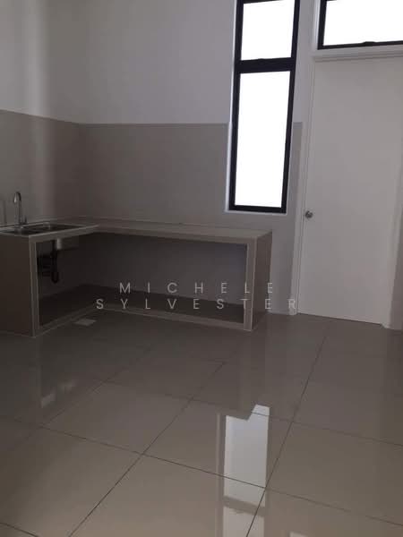 Rumah Kluster untuk Dijual di Kota Masai (Pasir Gudang) - Michele Sylvester - Kitchen - PropertyGuru.com.my