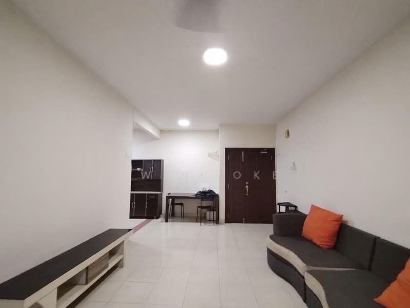 Kondominium untuk Disewa di Pelangi Utama - Owen Loke - Living Room - PropertyGuru.com.my
