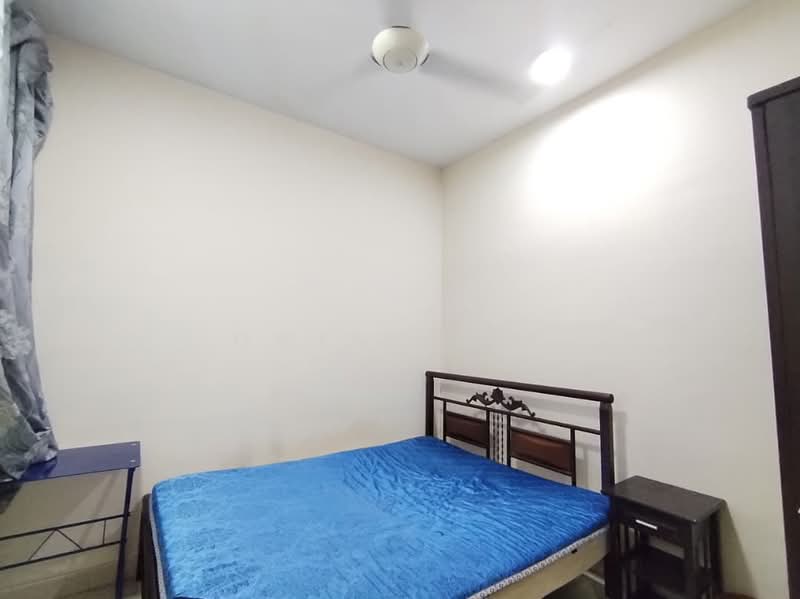 Kondominium untuk Disewa di Pelangi Utama - Owen Loke - Bedroom - PropertyGuru.com.my