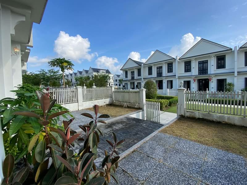 2.5-storey Terraced House for Sale in Iskandar Puteri (Nusajaya) (Johor) - Ida Aziz - Exterior - PropertyGuru.com.my