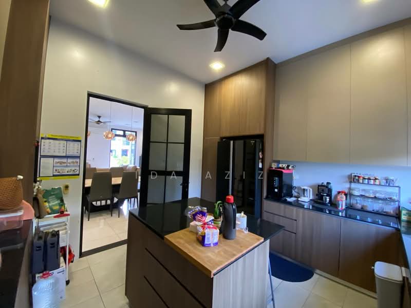 2.5-storey Terraced House for Sale in Iskandar Puteri (Nusajaya) (Johor) - Ida Aziz - Kitchen - PropertyGuru.com.my