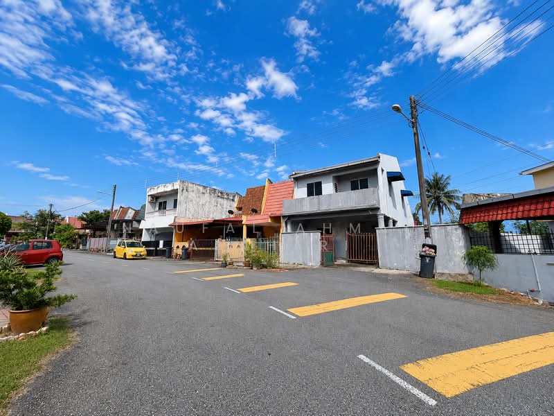 Rumah Teres 2 Tingkat untuk Dijual di Taman Rasah Jaya (Rasah) - Naufal Ahmad Azahari - Exterior - PropertyGuru.com.my