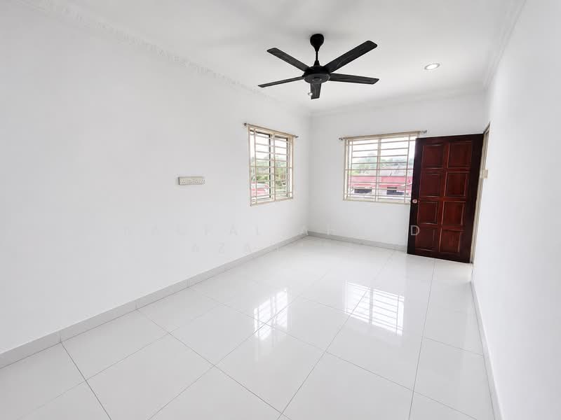 Rumah Teres 2 Tingkat untuk Dijual di Taman Rasah Jaya (Rasah) - Naufal Ahmad Azahari - Interior - PropertyGuru.com.my