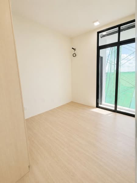 Servis Apartment untuk Dijual di Gustina Residence - ANNIE LEE - PropertyGuru.com.my