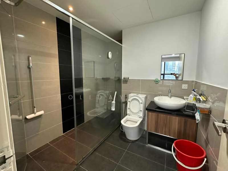 Service Residence for Rent at Bangsar Trade Centre (Pantai Plaza) - Holiday Lew - Bathroom - PropertyGuru.com.my