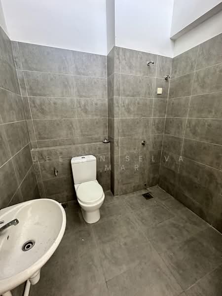 2-storey Terraced House for Rent in Dengkil (Selangor) - Jeevan Selva Kumar - PropertyGuru.com.my