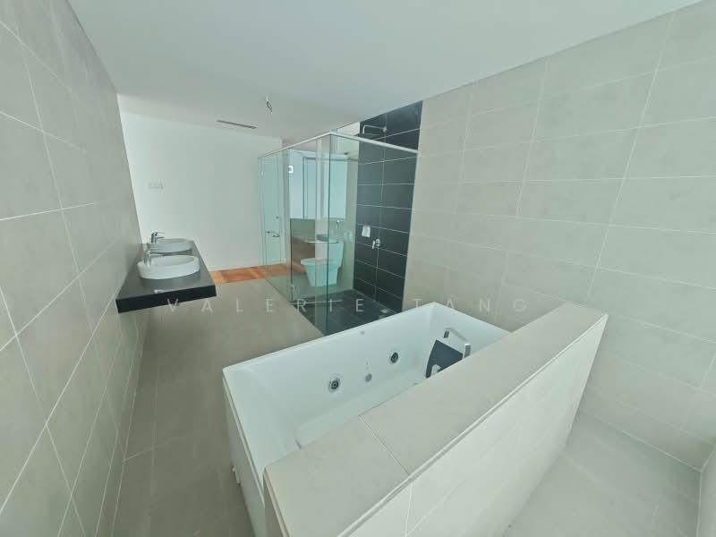 Semi-Detached House for Sale in Bandar Kinrara Seksyen 1 (Bandar Kinrara) - Valerie Tang - Bathroom - PropertyGuru.com.my