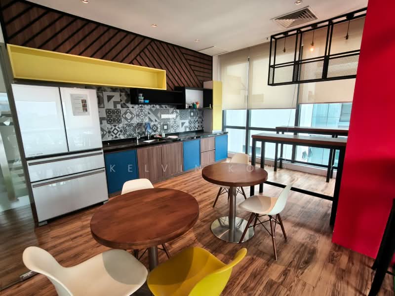 Pejabat untuk Disewa di Seksyen U1 (Glenmarie) - Kelvin Koh - Kitchen - PropertyGuru.com.my