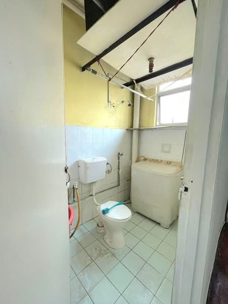 Apartment for Sale at Dahlia - SITI KHAIRIYAH JAAFAR - Bathroom - PropertyGuru.com.my