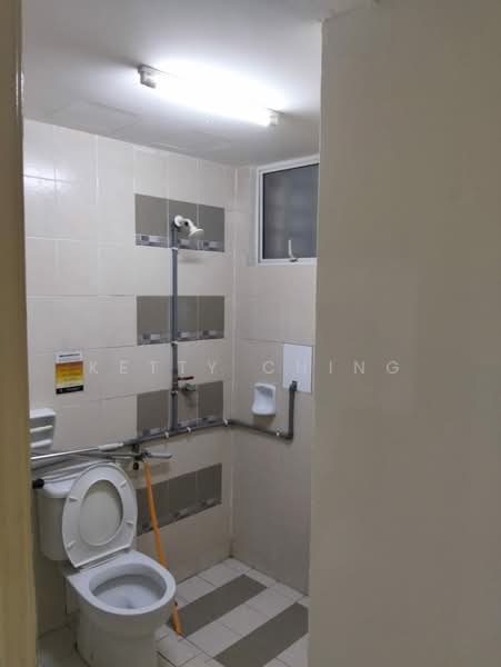 Kondominium untuk Disewa di Banjaria Court - Ketty Ching - Bathroom - PropertyGuru.com.my