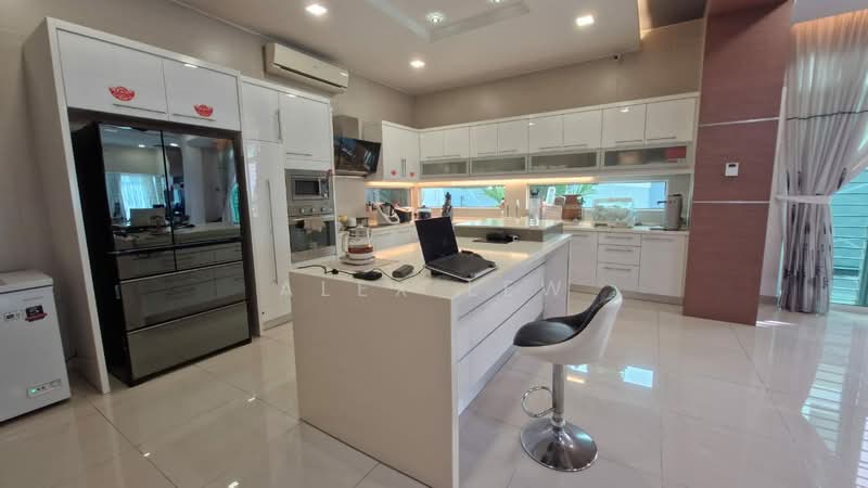 Semi-Detached House for Sale in Jalan Klang Lama (Old Klang Road) (Kuala Lumpur) - Alex Lew - PropertyGuru.com.my