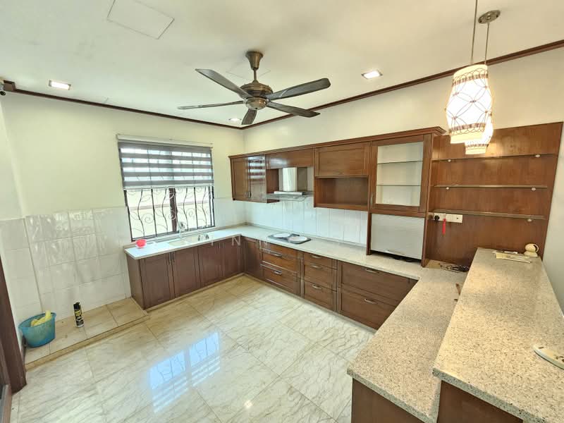 Bungalow for Sale in Bukit Jelutong (Shah Alam) - Winny Su - PropertyGuru.com.my