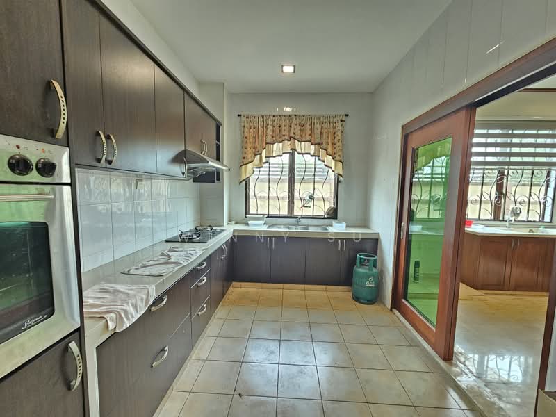 Bungalow for Sale in Bukit Jelutong (Shah Alam) - Winny Su - Kitchen - PropertyGuru.com.my
