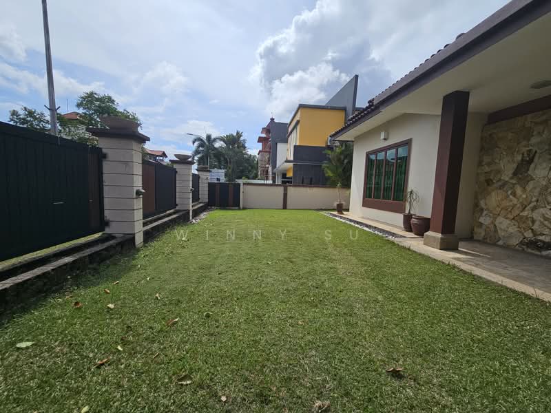 Bungalow for Sale in Bukit Jelutong (Shah Alam) - Winny Su - Exterior - PropertyGuru.com.my