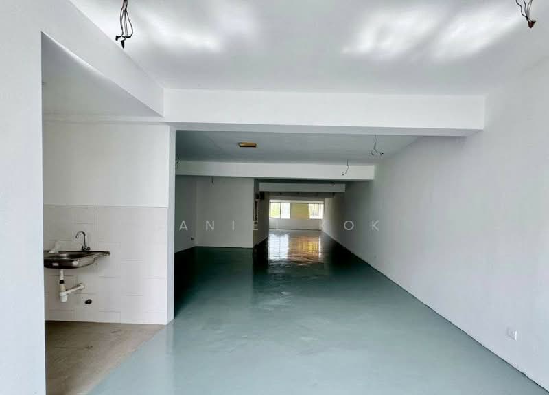 Shop for Sale in Bandar Baru Kundang (Rawang) - Daniel Kok - Interior - PropertyGuru.com.my