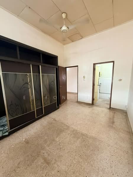 Rumah Teres 1 Tingkat untuk Dijual di Taman Perling (Perling) - Ee Fong Toh - PropertyGuru.com.my