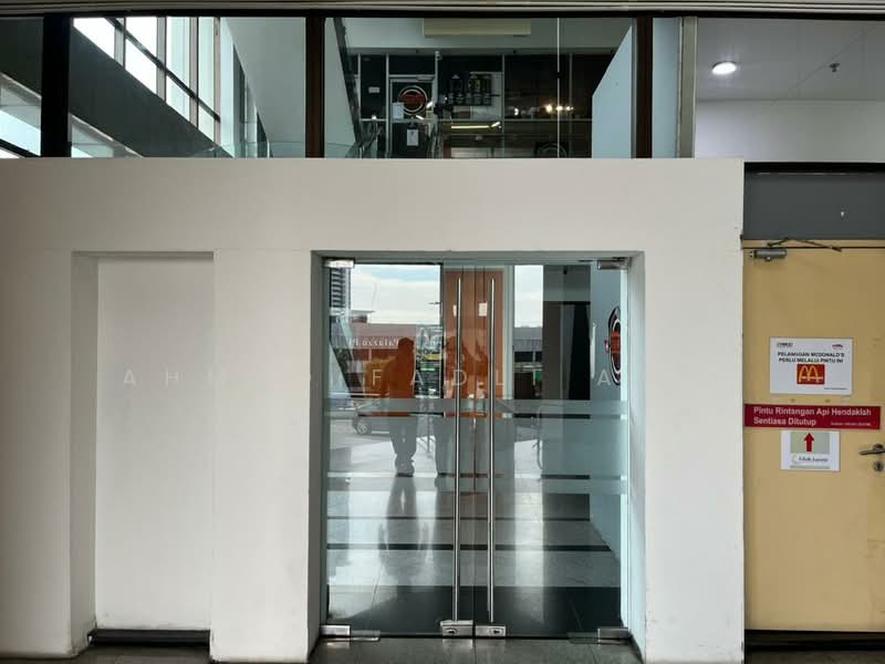 Office for Rent in Petaling Jaya (Selangor) - Ahmad Fadli Ayub - Entrance - PropertyGuru.com.my